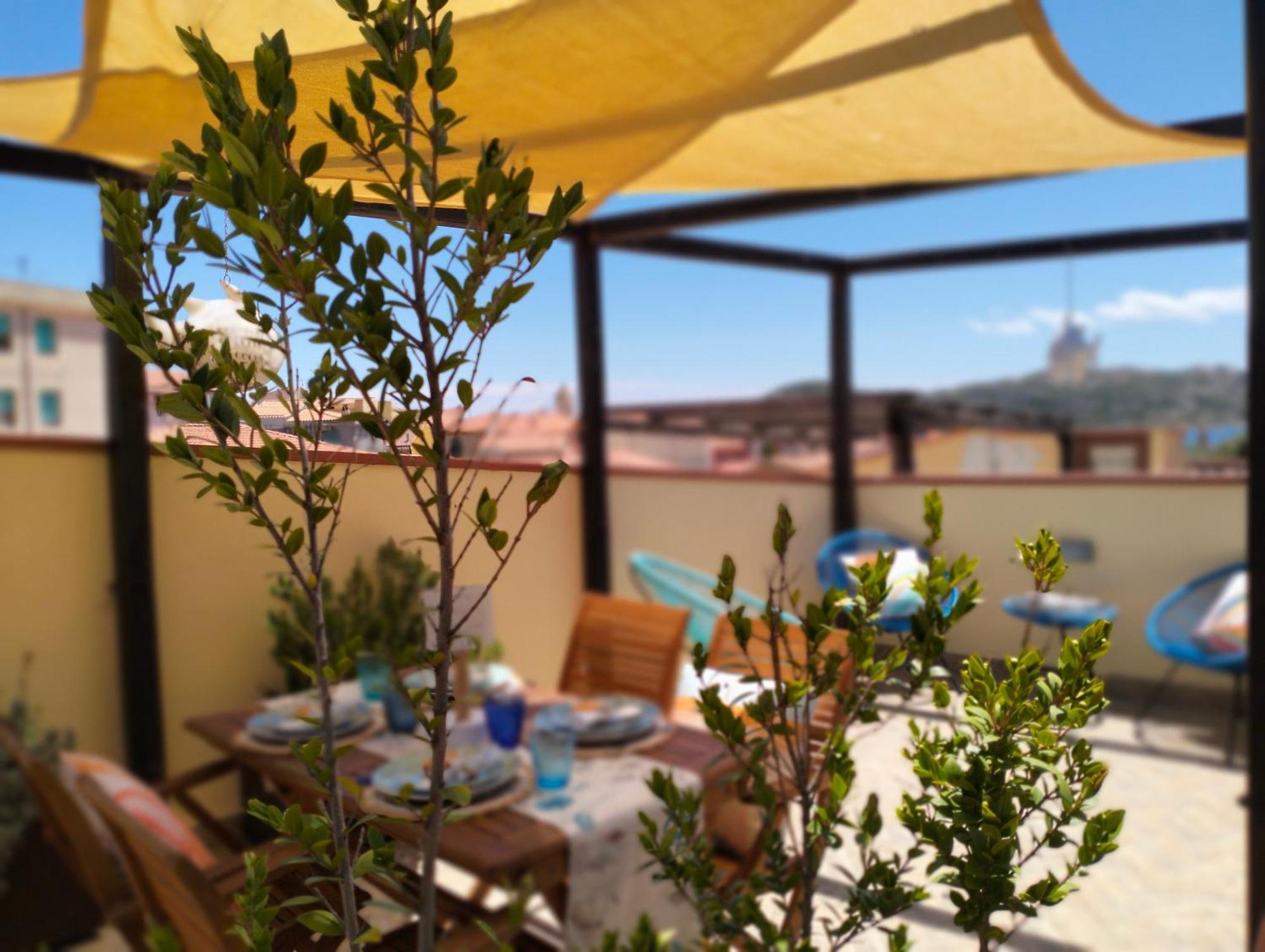 Appartamento La Terrazza - Localita Cala Gavetta 马达莱纳 外观 照片