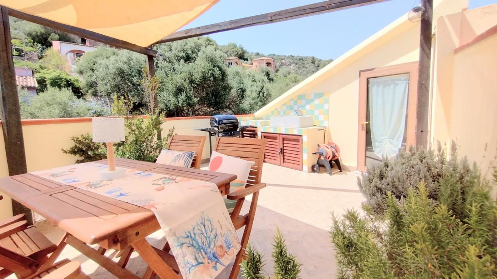 Appartamento La Terrazza - Localita Cala Gavetta 马达莱纳 外观 照片